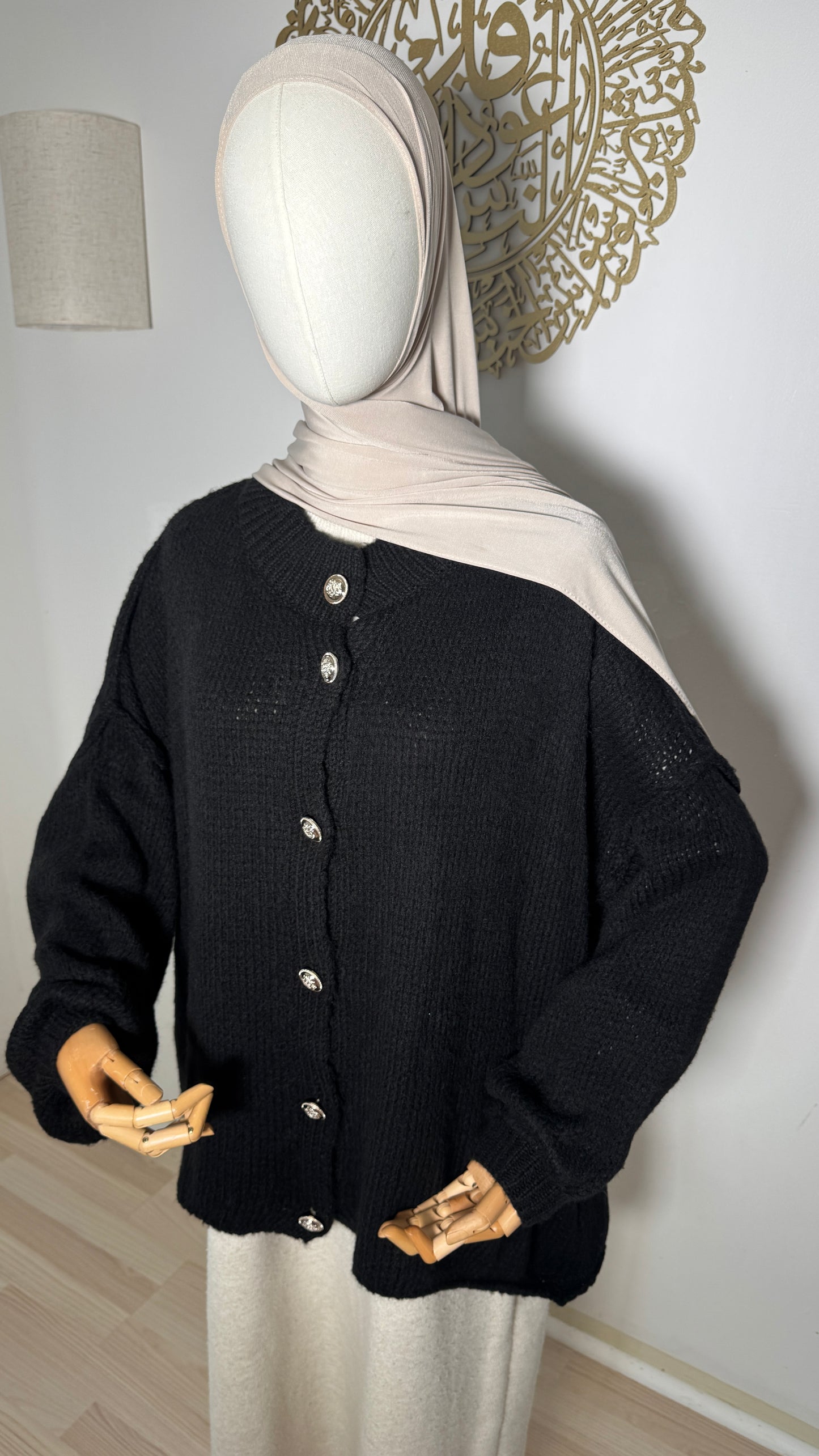 Strickjacke Knöpfe schwarz