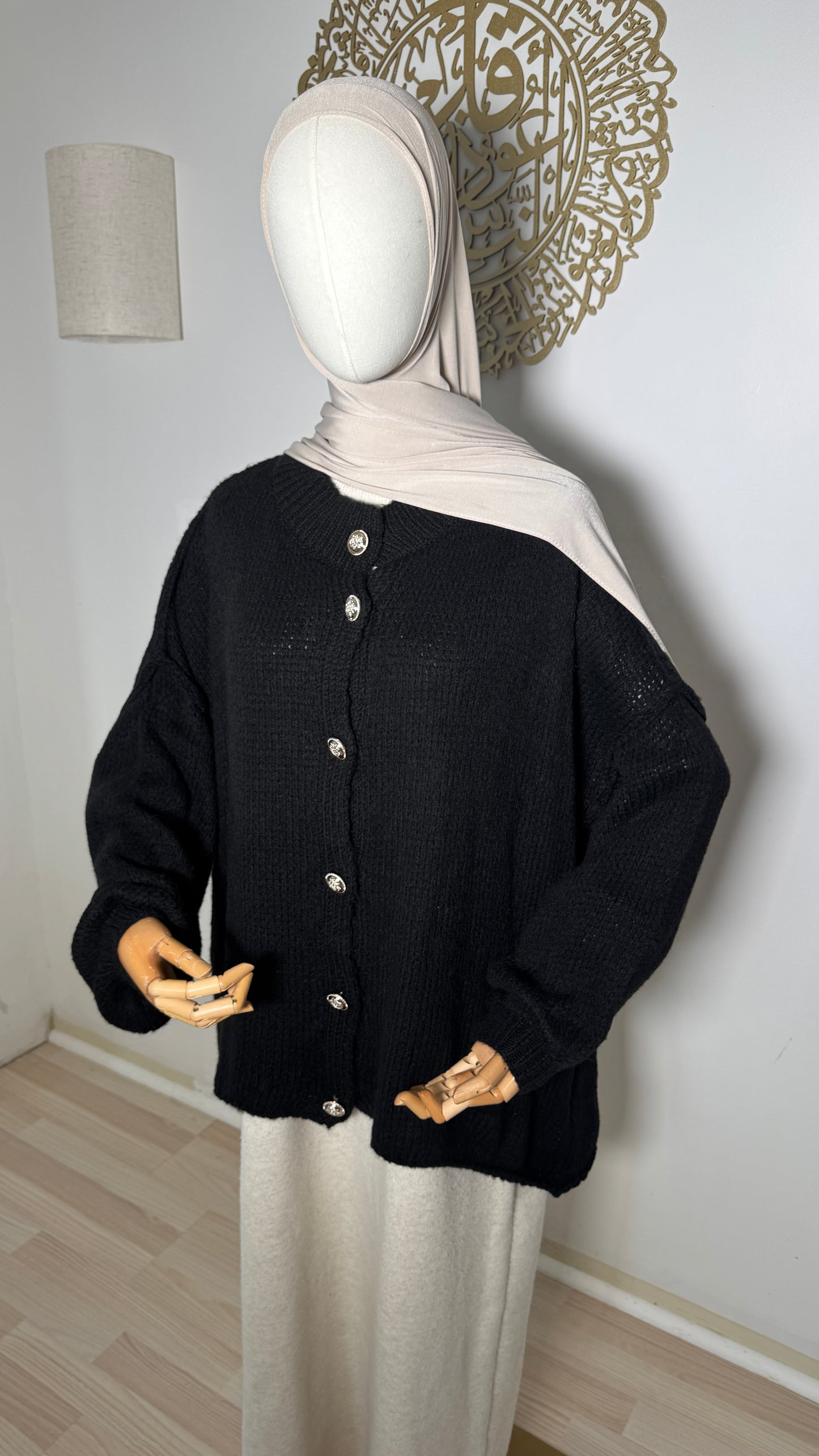 Strickjacke Knöpfe schwarz