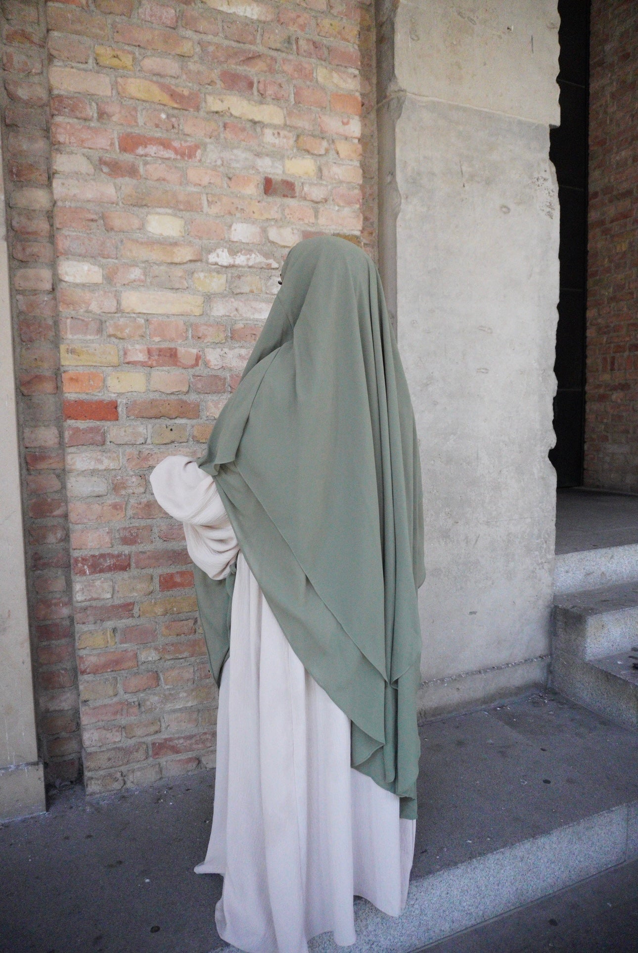 Sultan Khimar Khaki