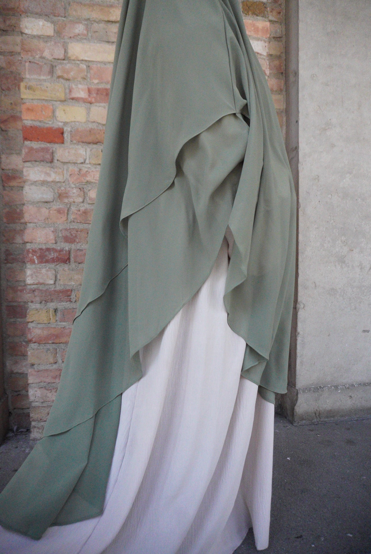 Sultan Khimar Khaki