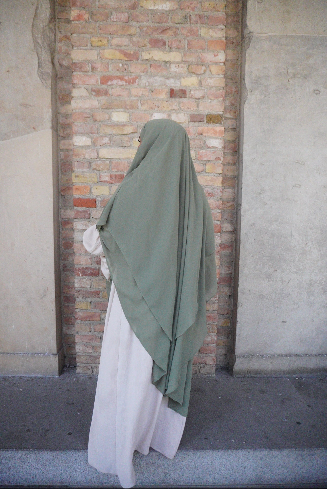 Sultan Khimar Khaki