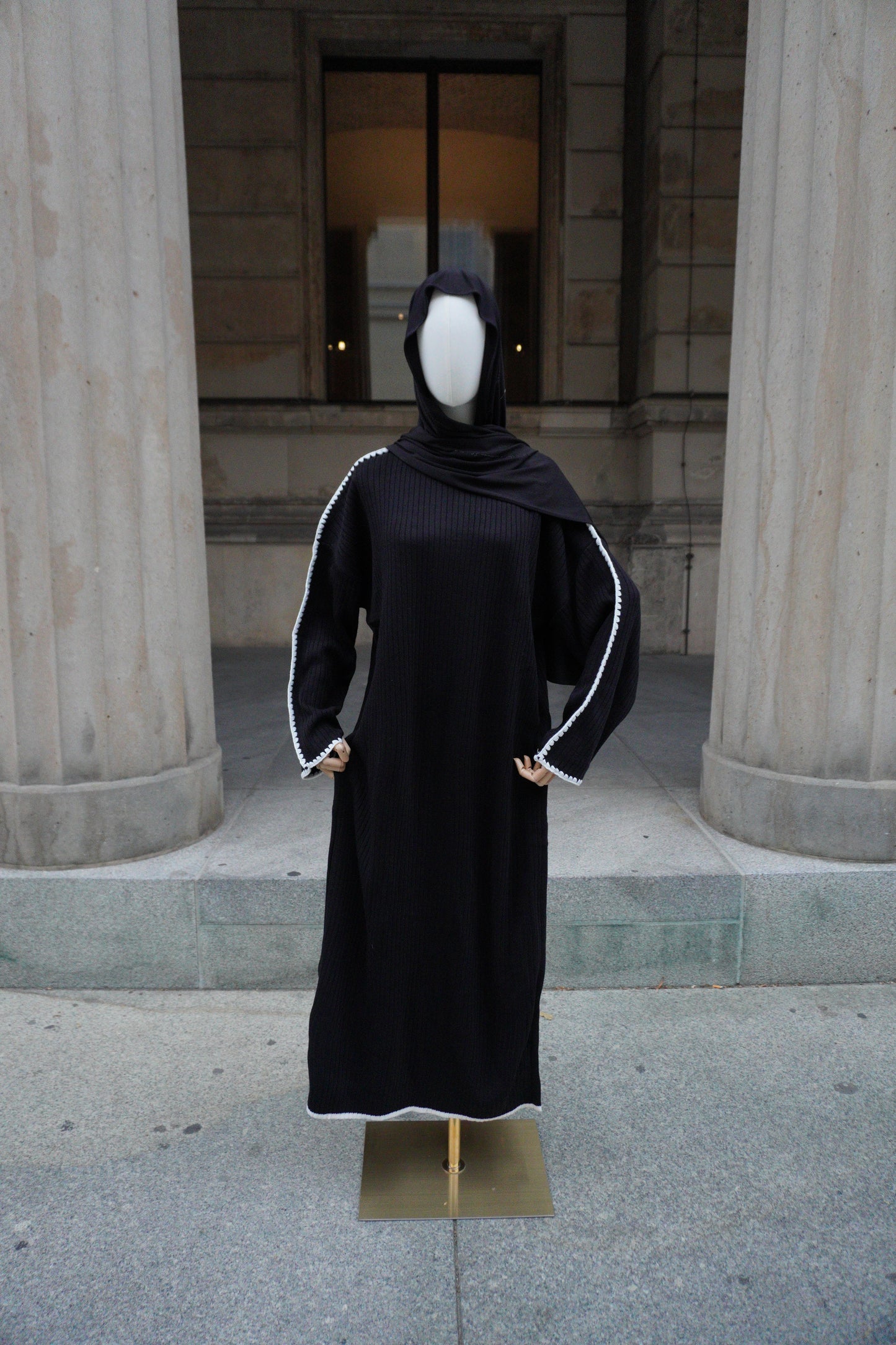 Strickkleid Amara schwarz