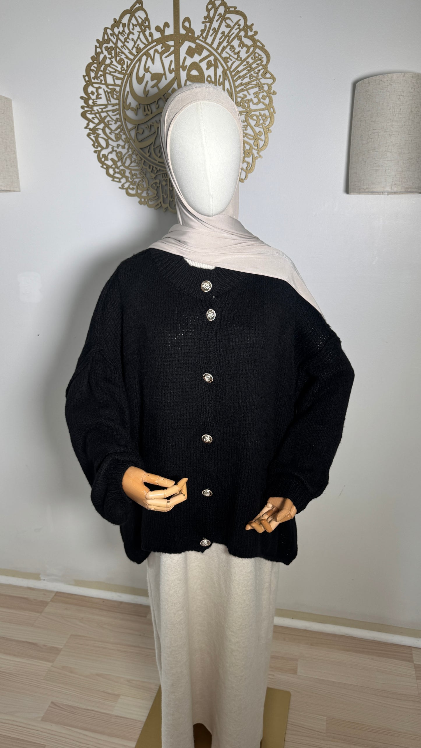 Strickjacke Knöpfe schwarz
